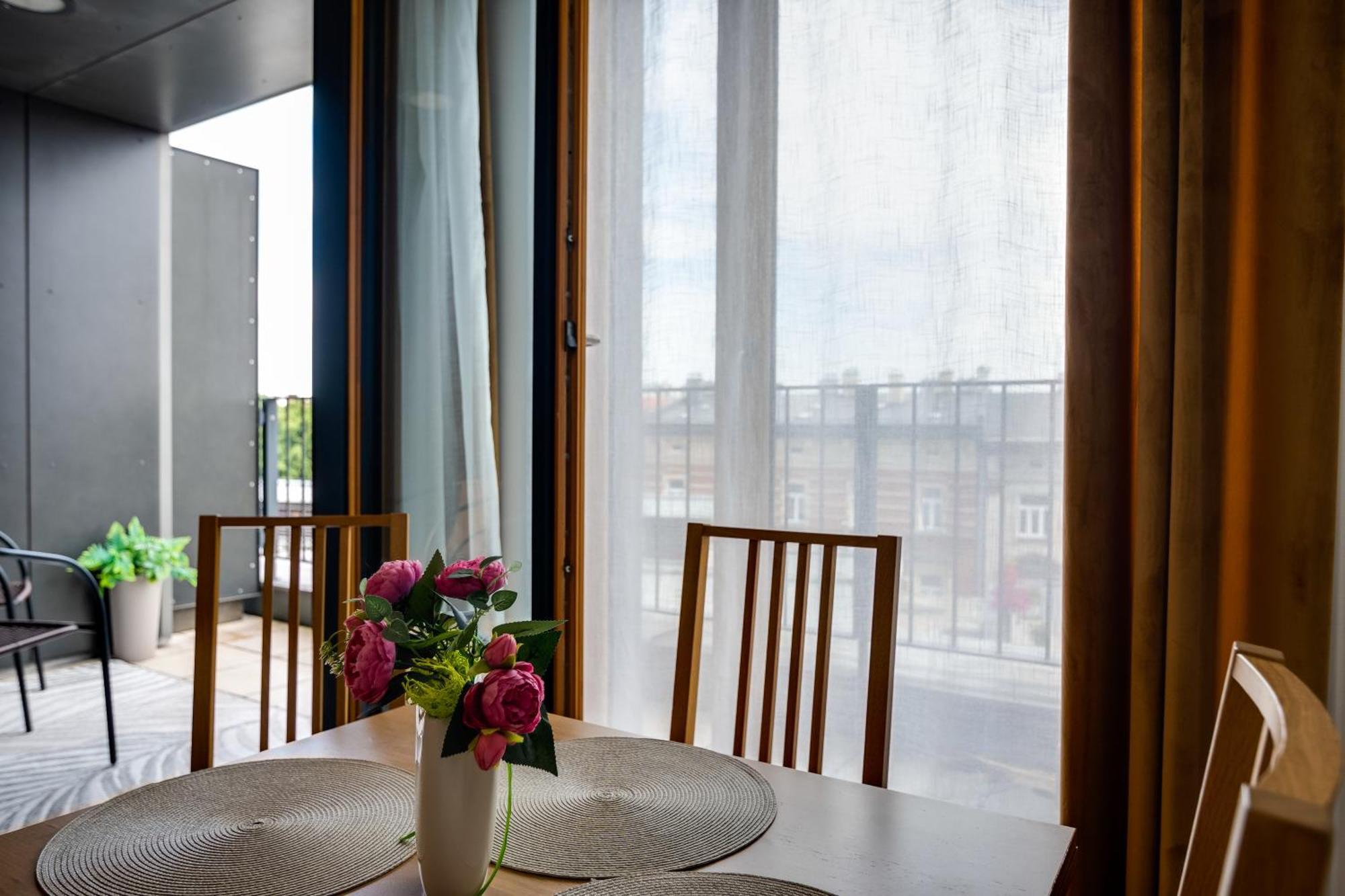 Apartamenty Prestige Browar Lubicz Stare Miasto Krakkó Kültér fotó
